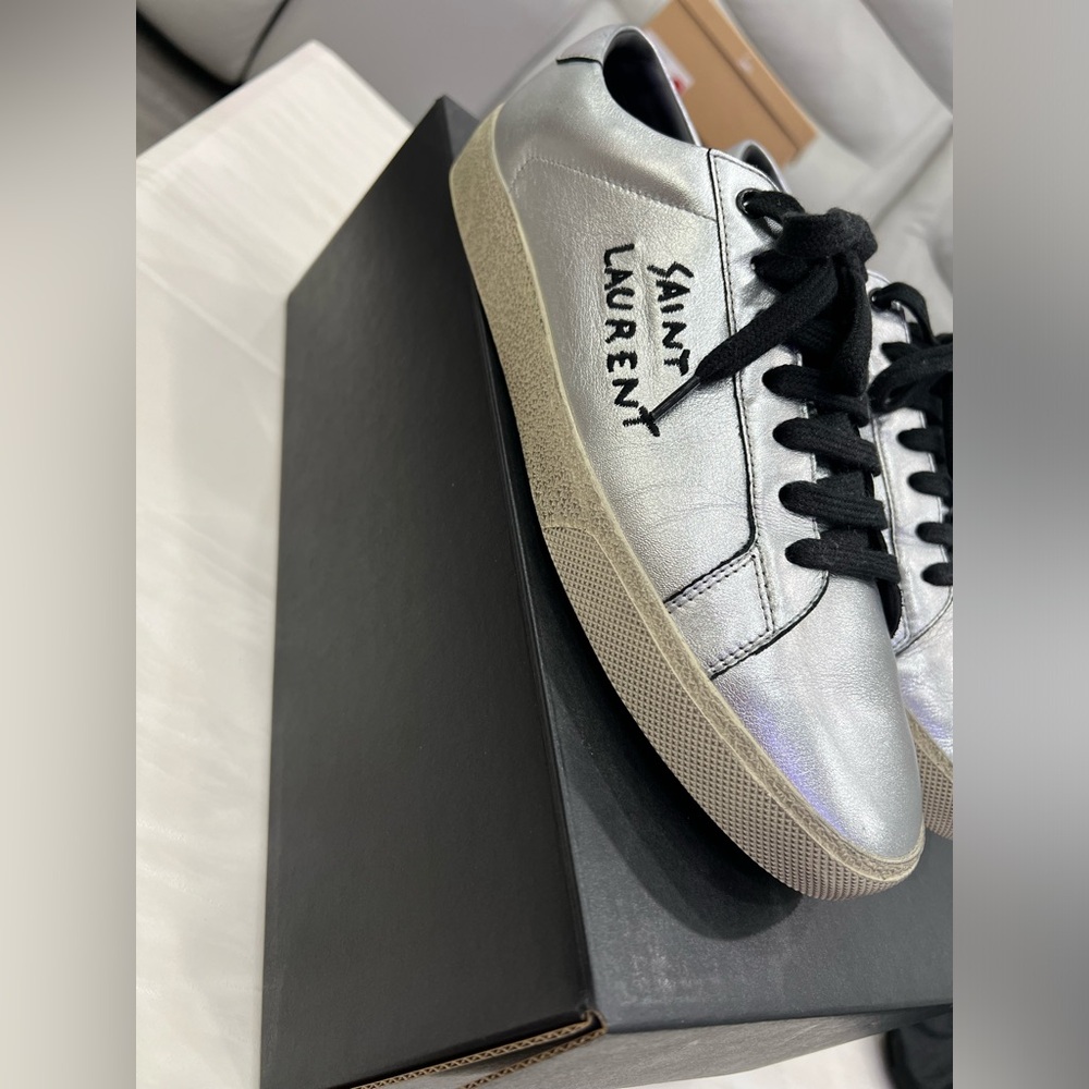 Saint Laurent Argento + Nero